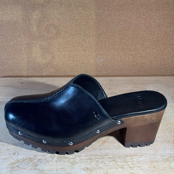 UGG clogs, black leather, studded. Size 9M - Picture 3 of 15